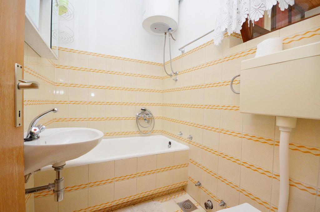 Apartments Ana ビオグラード・ナ・モル 部屋 写真