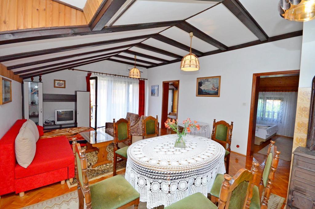 Apartments Ana ビオグラード・ナ・モル 部屋 写真