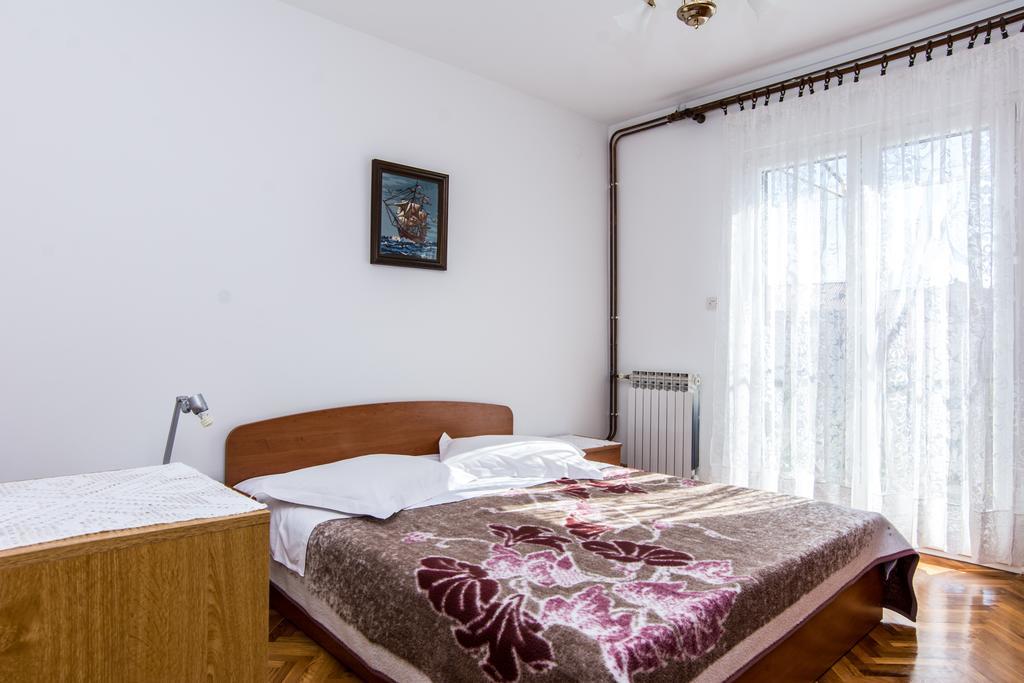 Apartments Ana ビオグラード・ナ・モル エクステリア 写真