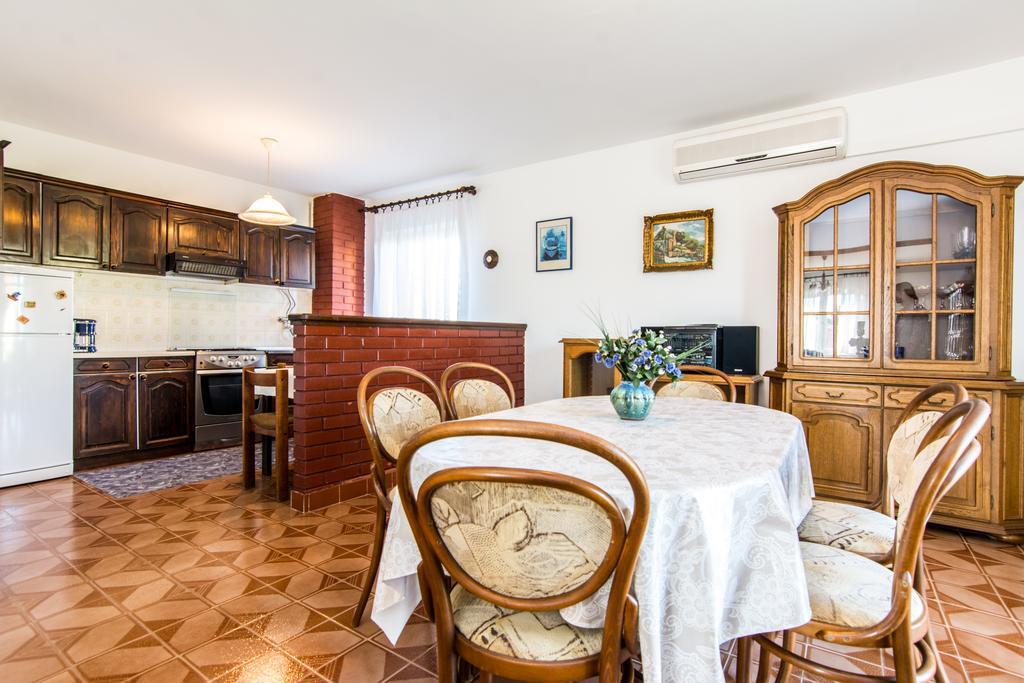 Apartments Ana ビオグラード・ナ・モル エクステリア 写真